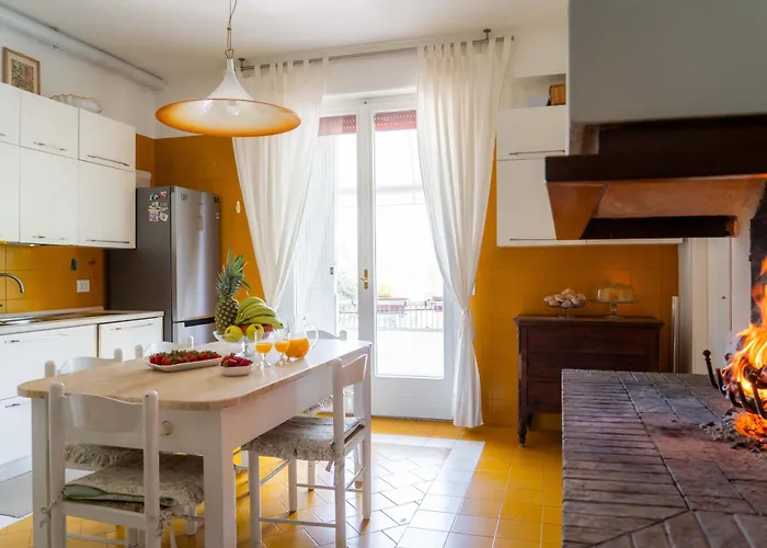 Casa Di Anna 佩萨罗