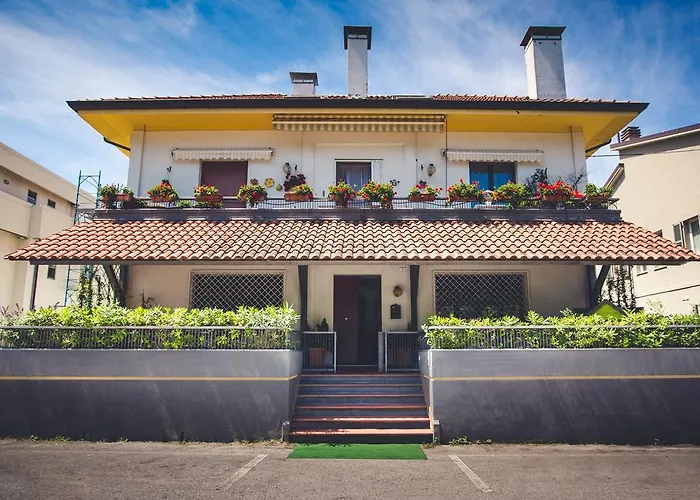 公寓 Casa Di Anna 佩萨罗